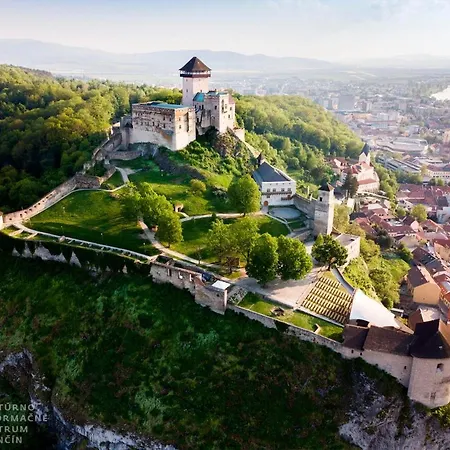 Elysian 2 아파트 Trenčín